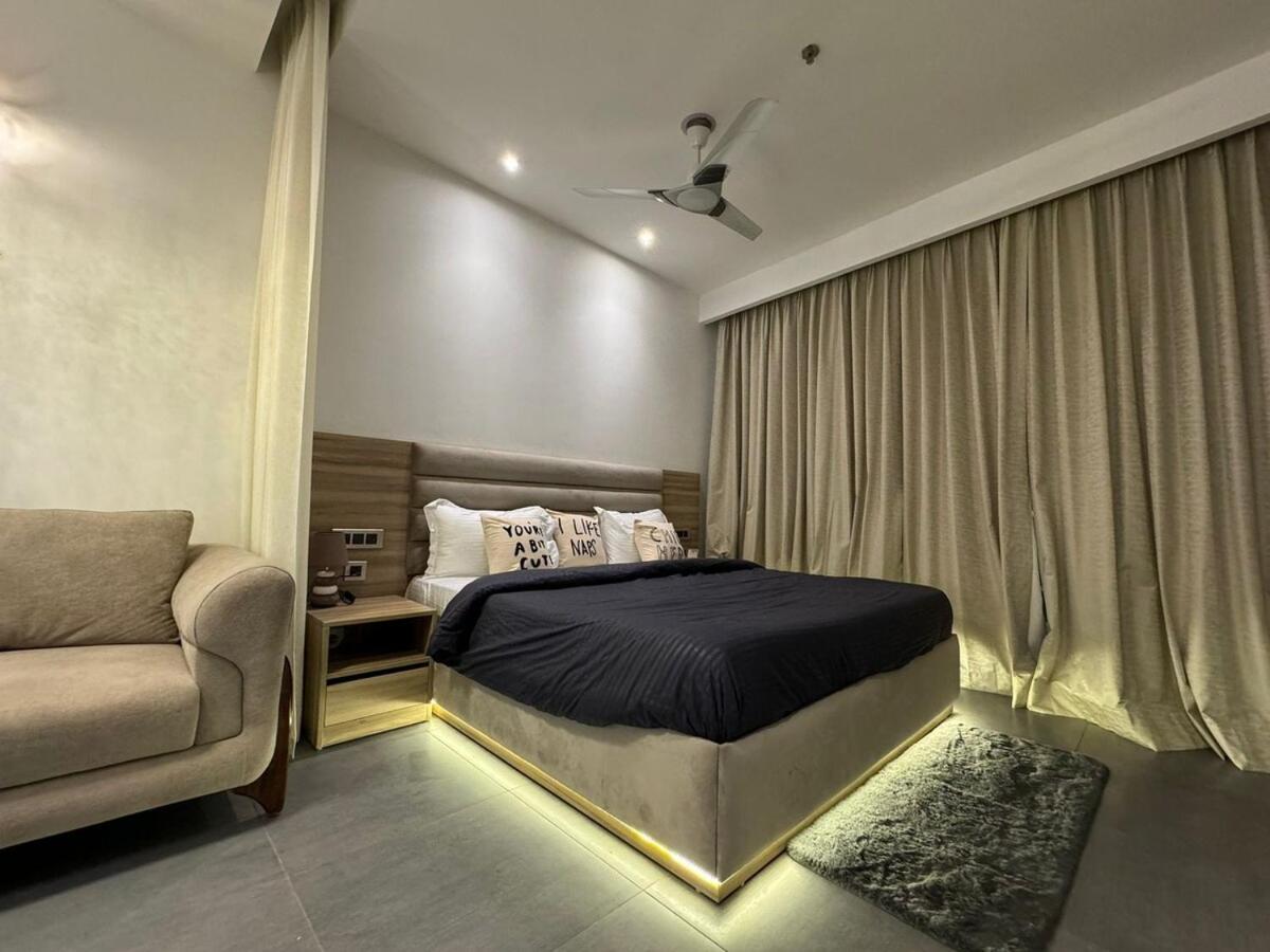 The Walk In Arena - 36th Floor - & River View Apartment