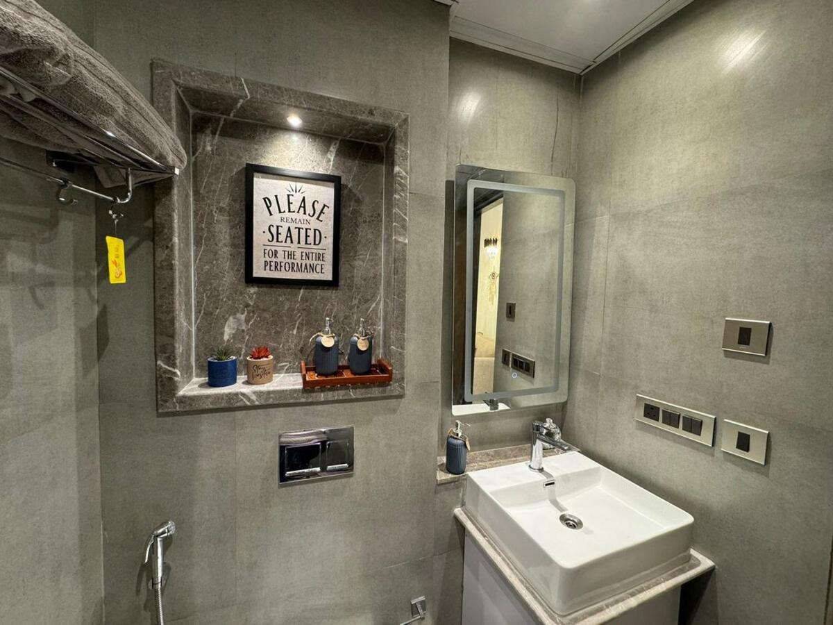 Apartment The Walk In Arena - 36th Floor - & River View New Delhi